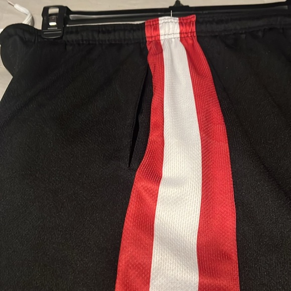 Used ENCX shorts in a size 3x - Picture 4 of 6